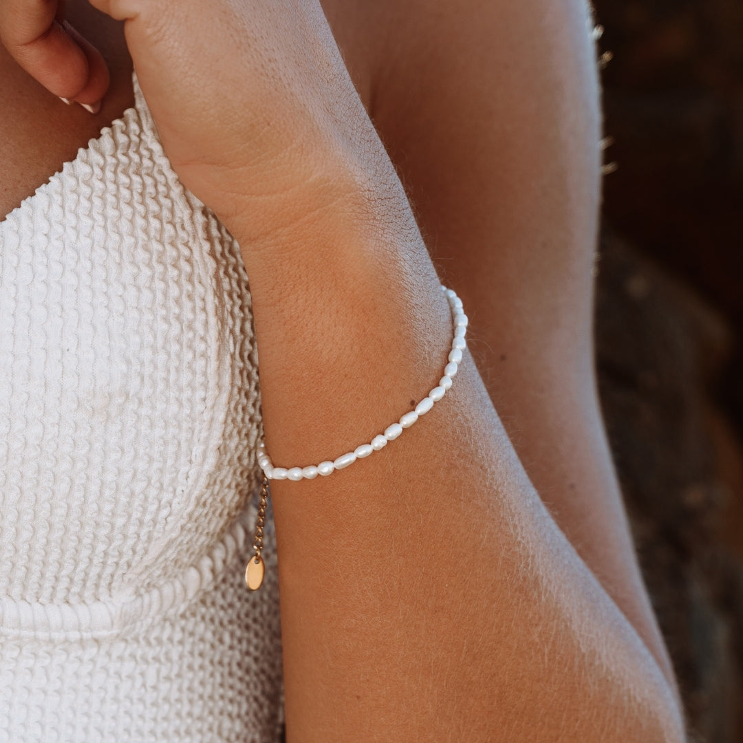 freshwater_pearls_bracelet.jpg