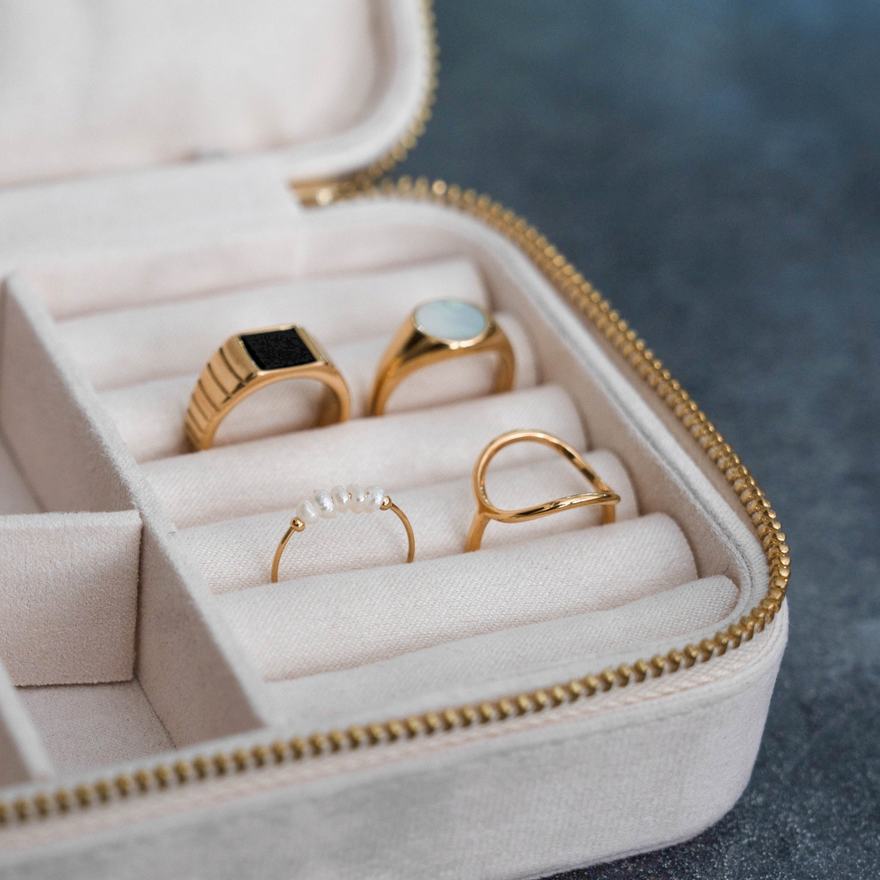 Mini Pearls Design Ring